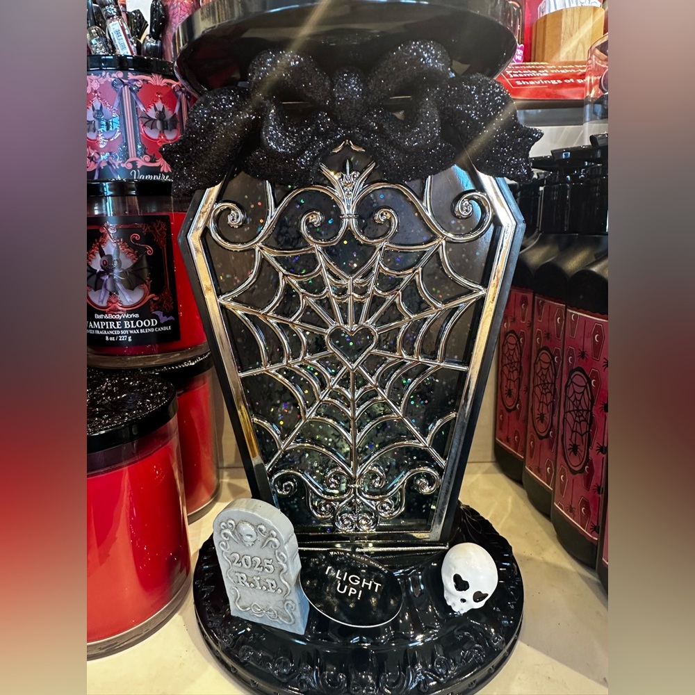 Bath and body works COFFIN BATS LIGHT UP HALLOWEEN CANDLE HOLDER